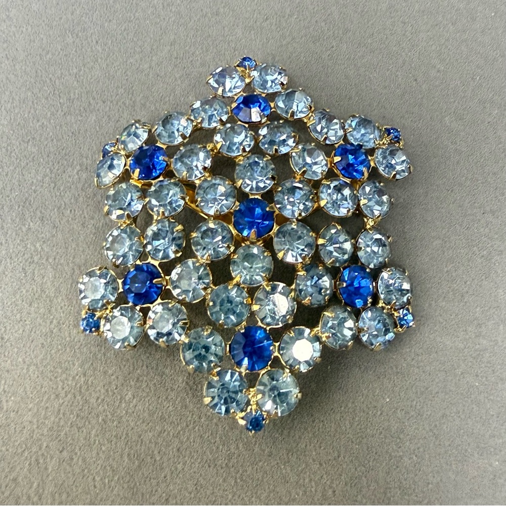 Vintage Rhinestone Brooch Icy Blue/Royal Blue Stones Unmarked